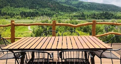 Best Views in Weber Canyon! 4 bdrm Rustic Paradise