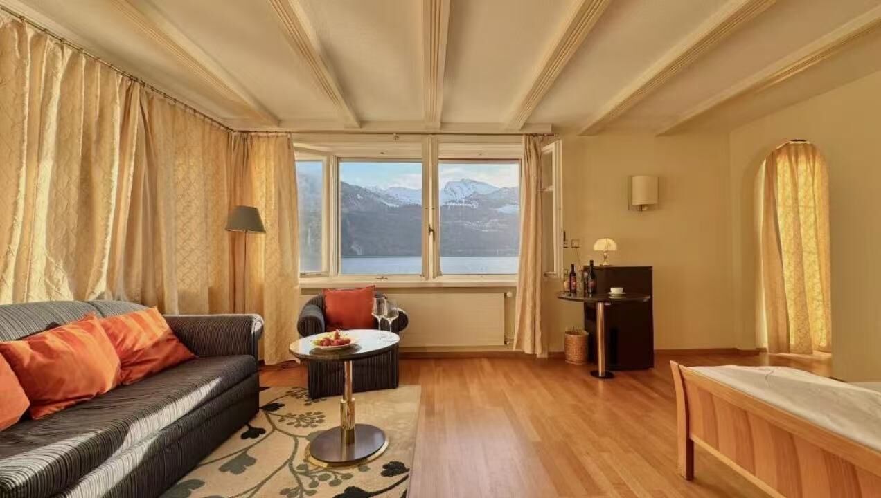 Habitació doble Deluxe, vistes al llac | Habitacions insonoritzades, wifi gratuïta i roba de llit 