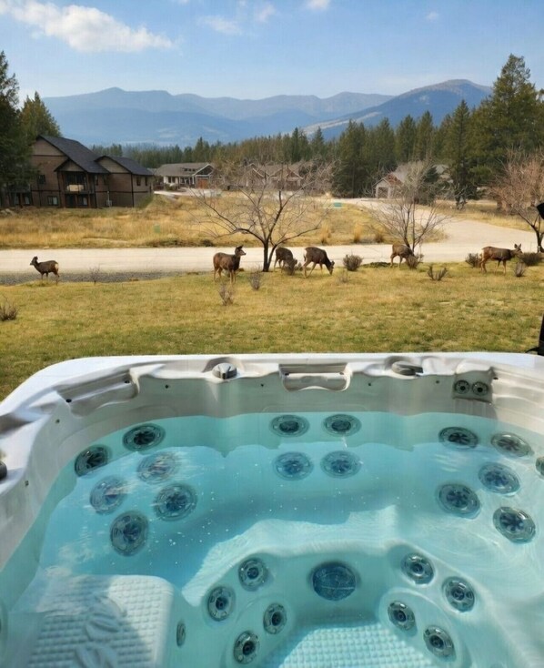 Bain à remous extérieur