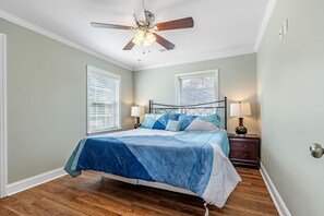 3 chambres, fer et planche Ă repasser, accĂšs au Wi-Fi (inclus)