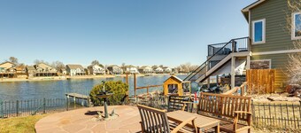7 Mi to Dtwn Denver: Lakefront Gem w/ Dock!