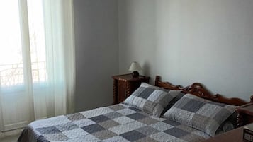 3 Schlafzimmer, Bügeleisen/Bügelbrett, WLAN, Bettwäsche