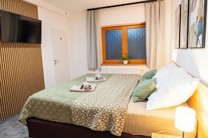 2 chambres, lit parapluie, Wi-Fi gratuit, draps fournis