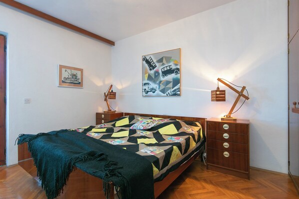 2 habitaciones, tabla de planchar con plancha y wifi gratis