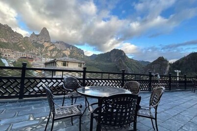 Zha Ga Na Jing Qu Da Jiu Dian