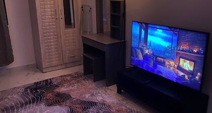 Cozy studio in charming Abu Dhabi with WiFi, AC