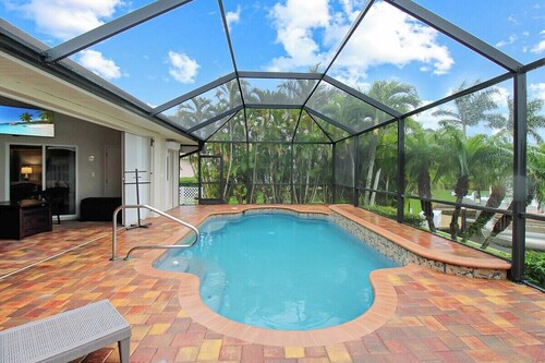 4BR waterfront home with saltwater pool in Punta Gorda - Fishtail