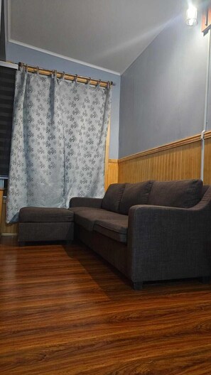 Televisor de plasma de 32 polzades amb canals per cable 