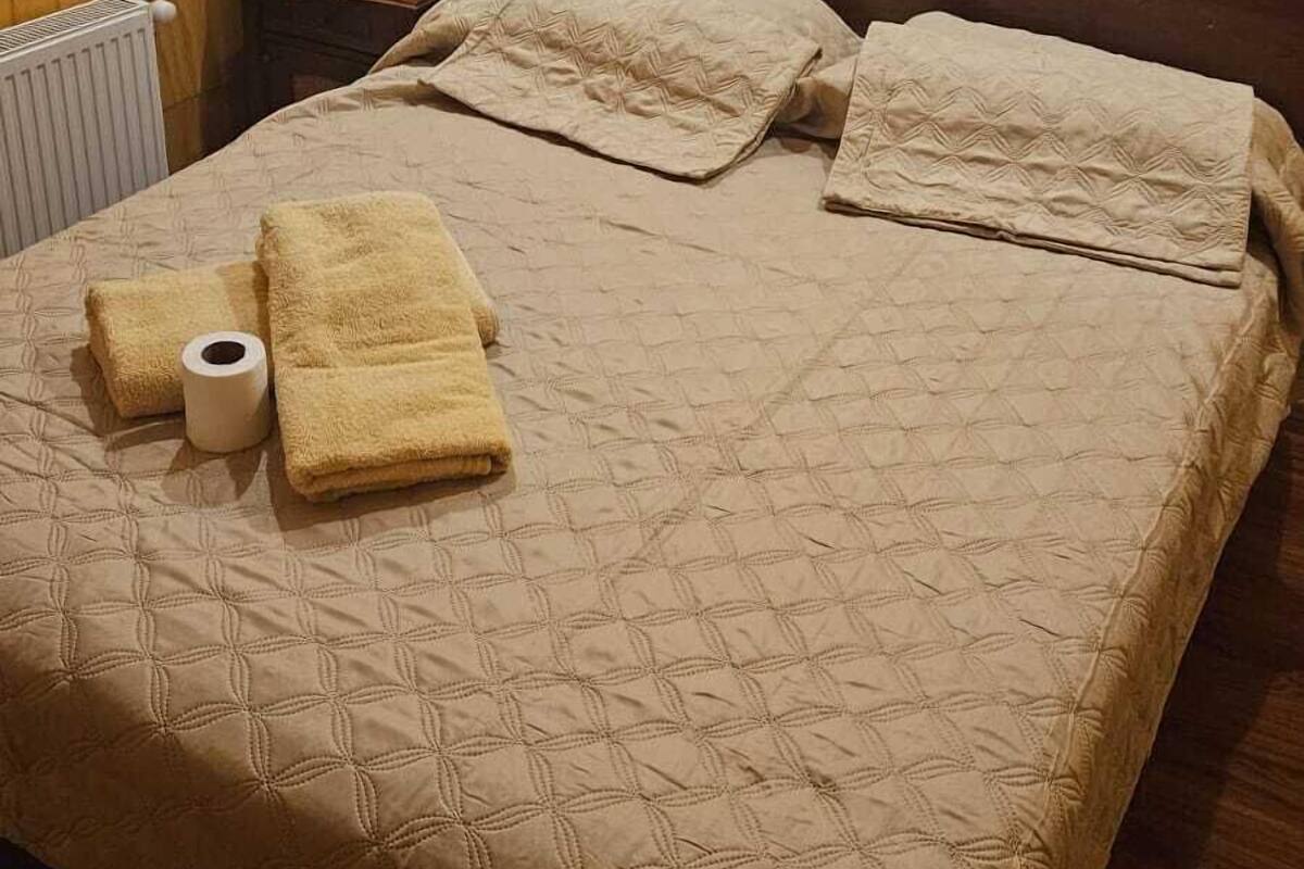 Hypo-allergenic bedding, individually decorated, individually furnished