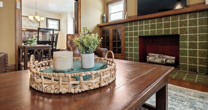 Huntington Modern - Mins to DT, MU, St. Mary's