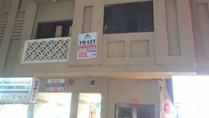 Unclassified image, 2 of 6, button - Short Stay Homes (Dubai)