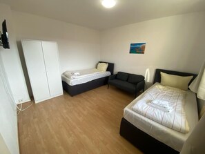 2 Schlafzimmer, WLAN, Bettwäsche