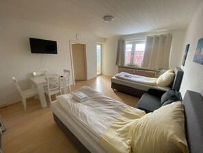 2 Schlafzimmer, WLAN, Bettwäsche