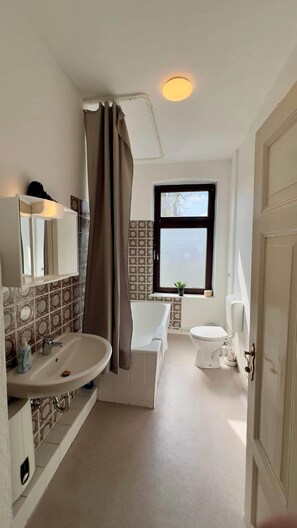 Haartrockner, Handtücher