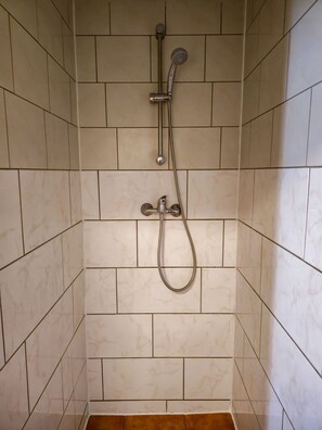 Hair dryer, towels - Wasbeker Straße 65 W4 - 3 bedrooms with parking space (Neumünster)