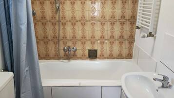 Haartrockner, Handtücher