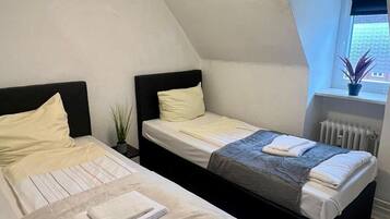 2 bedrooms, WiFi, bed sheets
