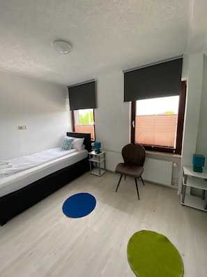 2 bedrooms, WiFi, bed sheets