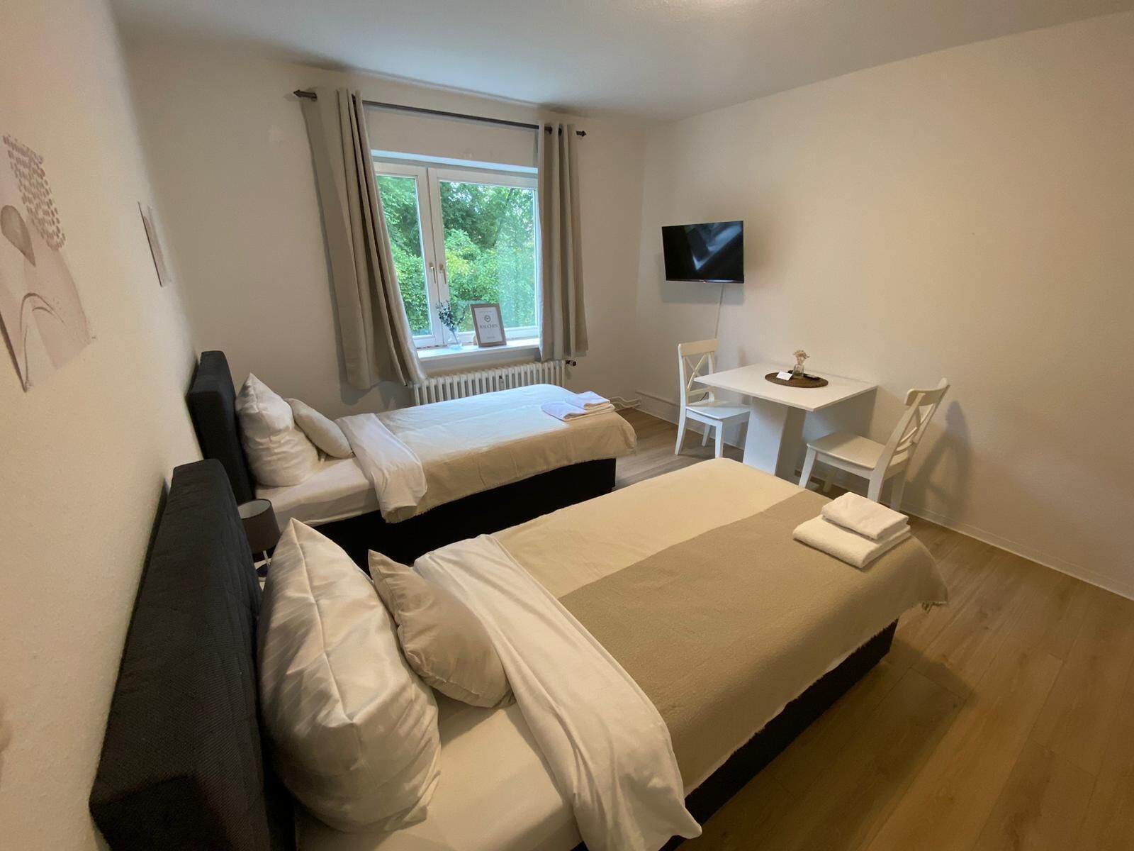 3 bedrooms, WiFi, bed sheets