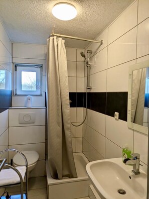 Haartrockner, Handtücher