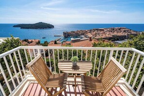 Deluxe Apartment, 1 Bedroom, Balcony, Sea View