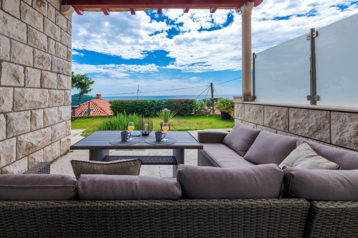 Departamento Deluxe, 2 habitaciones, patio, vista al mar | Terraza o patio