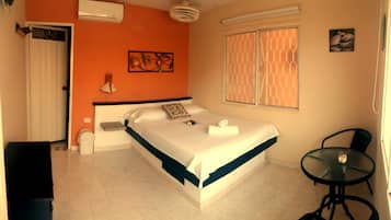 Superior Room, Non Smoking, Private Bathroom | Blackout drapes, iron/ironing board, bed sheets