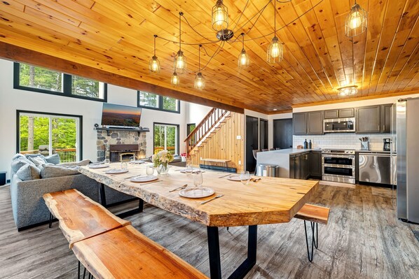 تناول الطعام