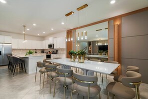 House | 10 bedrooms - Incredible 10bd Summerkitchen Windsor Cay (Clermont)