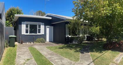 4 Shores Beach House 
Barwon Heads VIC