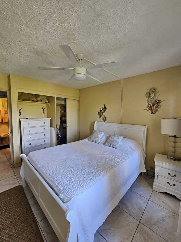 2 bedrooms, iron/ironing board, free WiFi