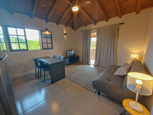 Cepilho - Cosy Flat Near the Beach with kitchen, private BBQ, pool