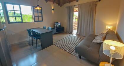 Cepilho - Cosy Flat Near the Beach with kitchen, private BBQ, pool