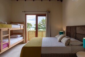 3 bedrooms, internet, bed sheets