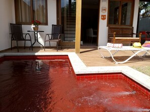 Pool - Charming and cosy, near the beach, 3 suites, near old town, pool, BBQ, WiFi, Netflix (Paraty)
