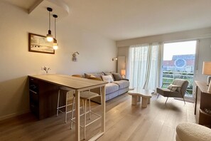 TV - La Maison Bleue, a little cocoon in the heart of Le Crotoy (Le Crotoy)