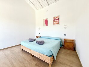 6 bedrooms, iron/ironing board, WiFi, bed sheets - Swimming pool,Sauna,Jacuzzi,Barbecue,A/C,Billiards,WiFi,5minutes from the sea and downtown (Sarzana)