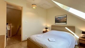 1 chambre, fer et planche Ă repasser, draps fournis