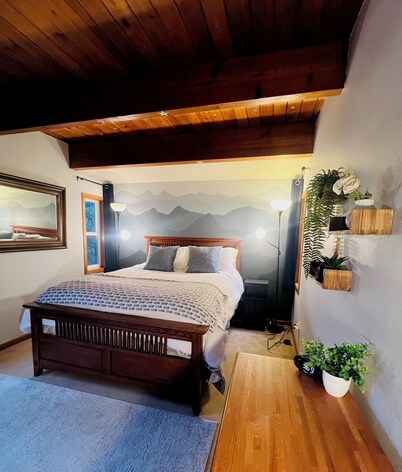 Come and enjoy our Cozy Coastal Cabin