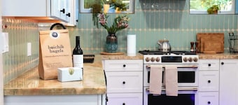 Luxury Family Home Close to UC Berkeley