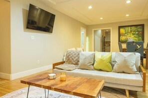 TV, fireplace, video games, offices