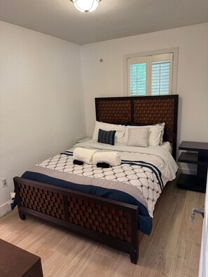 3 bedrooms, WiFi - Gator Getaway - Walk to Stadium! (Gainesville)