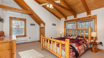 6 dormitoris, escriptori i planxa i posts de planxar