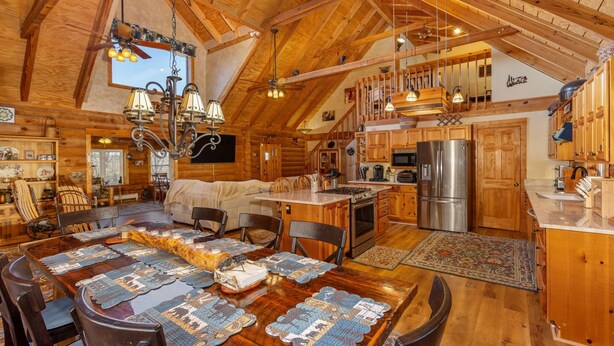 Interior - Oakland Bear Lair|7BR Luxury Log|Pool, Hot tub (Oakland)