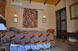 House, 6 Bedrooms, Pets allowed, Garden View | Bathroom