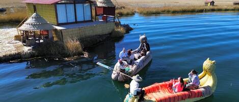 Superior-Suite, Balkon, Seeblick | 1 Schlafzimmer, Bettwäsche