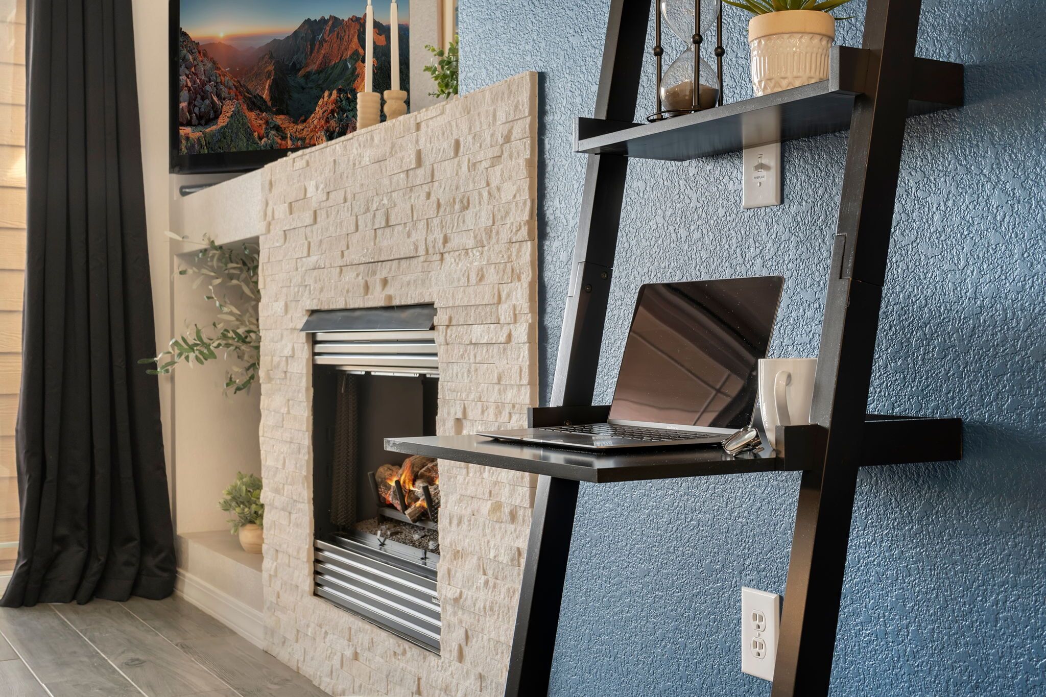 Apartment, Multiple Beds, Balcony, Garden View (2133 Krisron Road (D-302)) | Interior