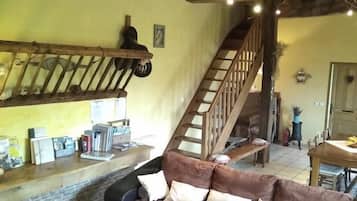 TV, fireplace, table tennis