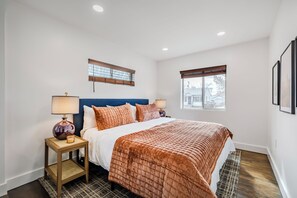 1 chambre, bureau, fer et planche à repasser, Wi-Fi