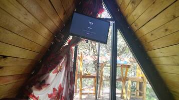 Cabaña económica, balcón, vista al río | Wifi gratis